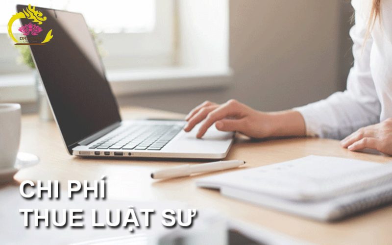 chi phí thuê luật sư khởi kiện
