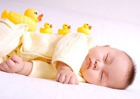 Luật sư tư vấn về Bảo hiểm y tế cho trẻ sơ sinh