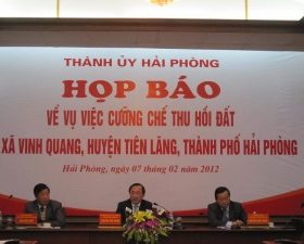 Cuộc họp báo thành ủy Hải phòng kỷ luật hàng loạt lãnh đạo huyện Tiên Lãng