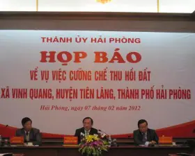 Cuộc họp báo thành ủy Hải phòng kỷ luật hàng loạt lãnh đạo huyện Tiên Lãng