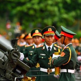 Luật Sỹ quan Quân đội nhân dân Việt Nam sửa đổi, bổ sung có hiệu lực từ ngày 01/7/2015