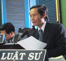 Luật sư muốn ‘mở toang cánh cửa tố tụng’