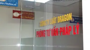 Công ty luật tại Hà Nội tuyển dụng luật sư và cộng sự Vanphongluatsudragontaihanoi 300X168 5