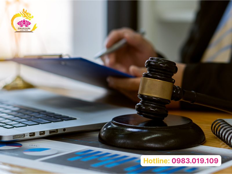 luật sư hình sự đại diện tại tòa án 