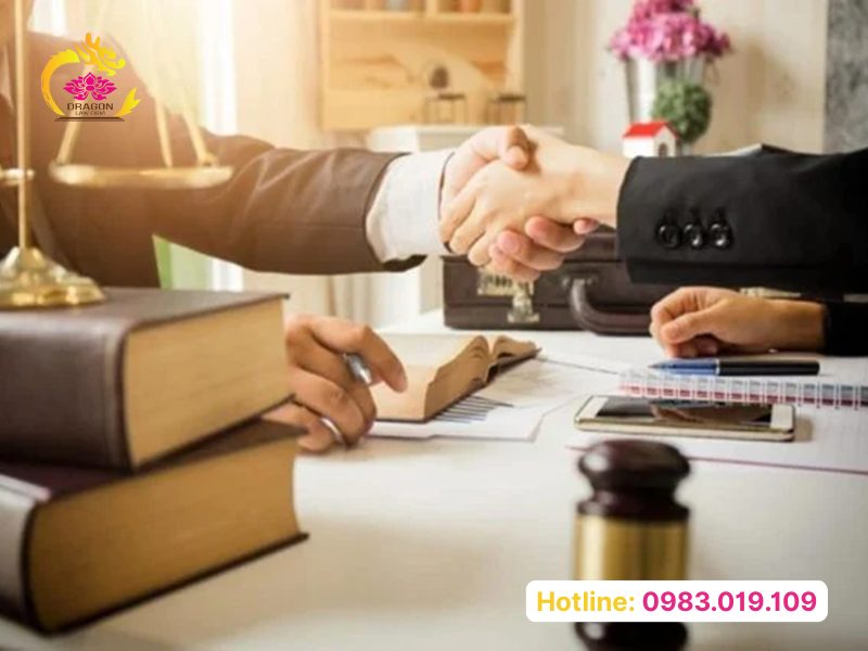 luật sư tư vấn tranh tụng thương mại 