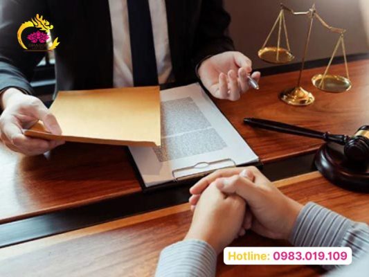 luật sư tư vấn tranh tụng thương mại