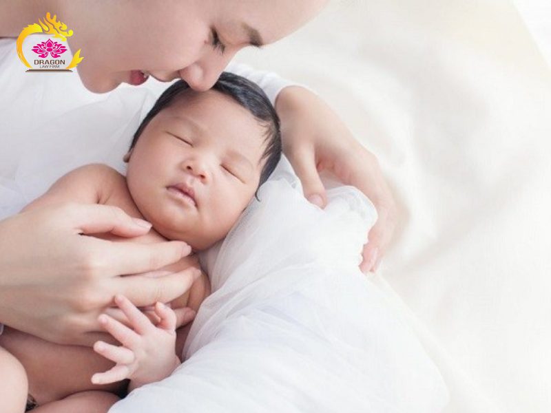 Chính sách mới về chế độ thai sản 2025: 6 điểm đột phá người lao động cần biết Con sinh ra mất sớm, mẹ vẫn được nghỉ đủ 6 tháng