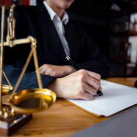 Gợi ý cho doanh nghiệp và cá nhân văn phòng luật sư uy tín Hà Nội