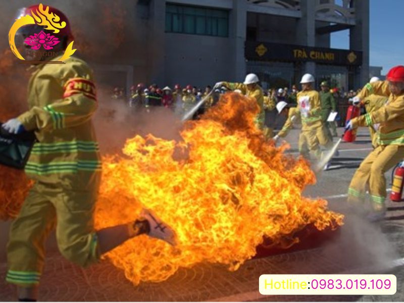 cố ý báo cứu nạn cứu hộ giả bị phạt thế nào?