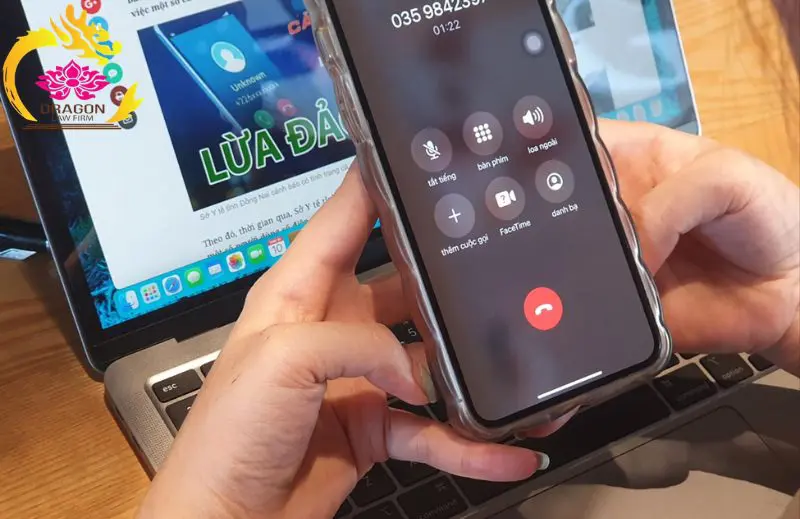 Bị lừa đảo qua mạng có lấy lại tiền được không? Luật sư Dragon tư vấn chi tiết & cách xử lý đúng Bi Lua Dao Qua Mang Co Lay Lai Tien Duoc Khong 2