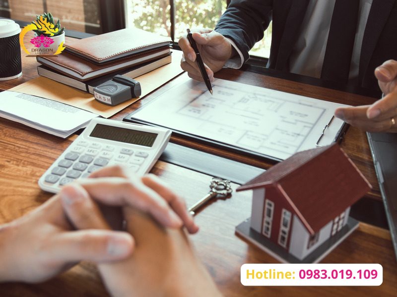 Thuê luật sư giải quyết tranh chấp đất đai bao nhiêu tiền? 